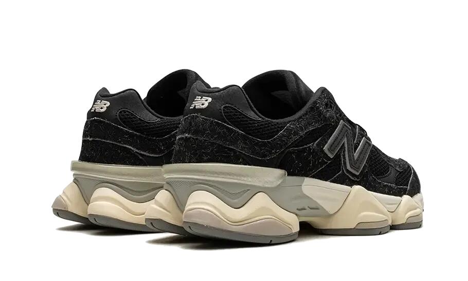 New Balance 9060 Black Sea Salt 3/4