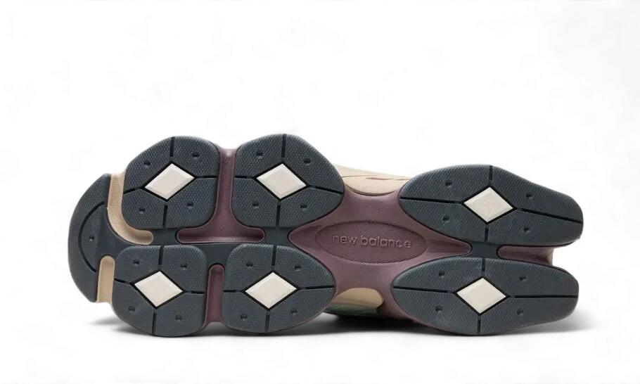 New Balance 9060 Clay Ash 4/4