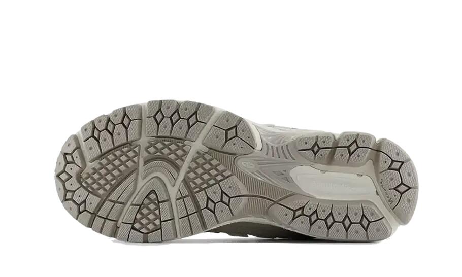 New Balance 1906R Grey Days 4/4