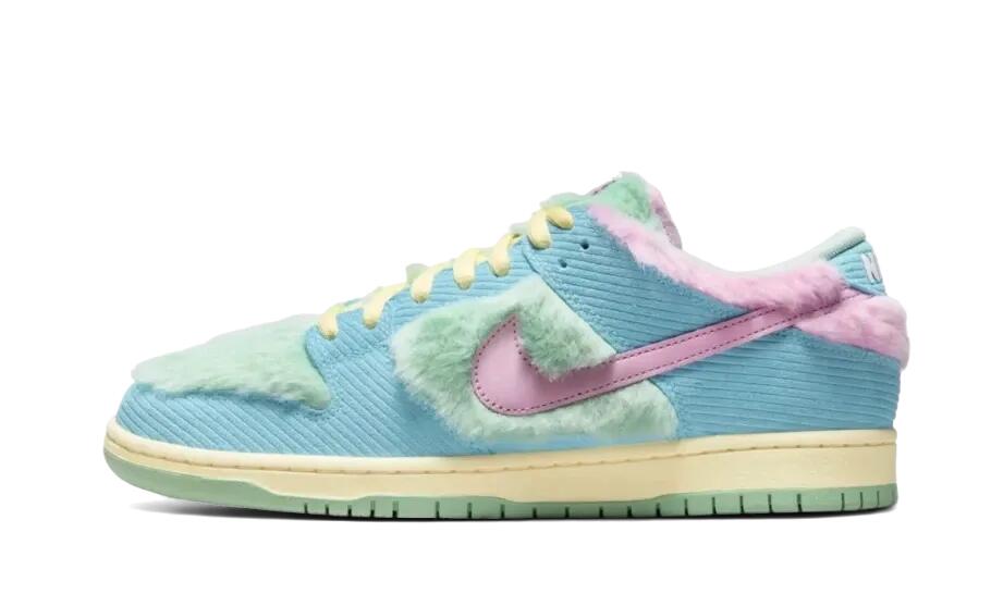 NIKE picture