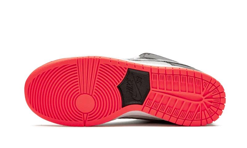 Nike SB Dunk Low Infrared Orange Label 4/4