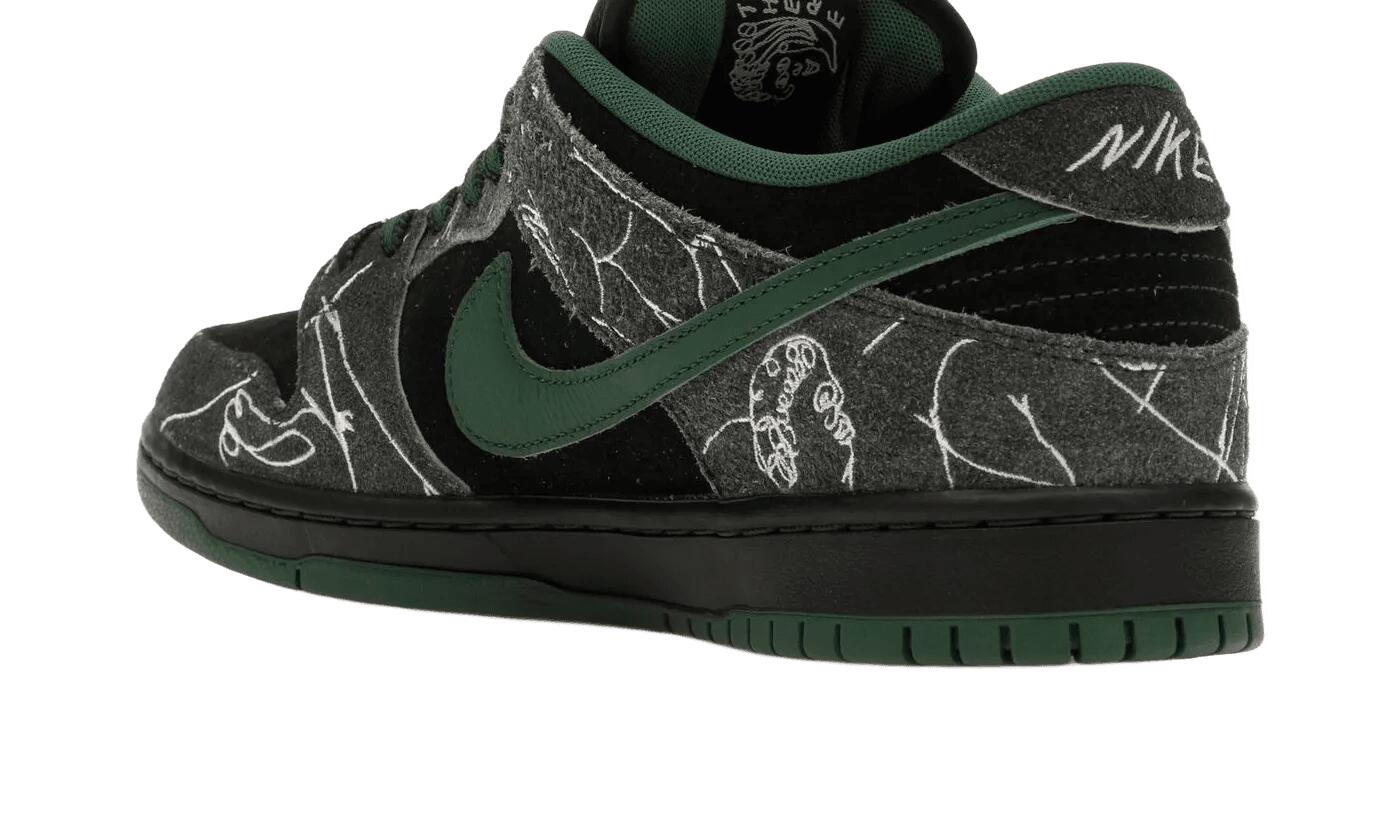 Nike SB Dunk Low There Skateboards 5/5