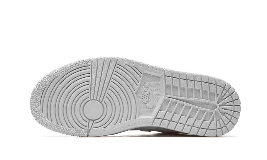 Jordan 1 Low Triple White (2022) Damen 4/4