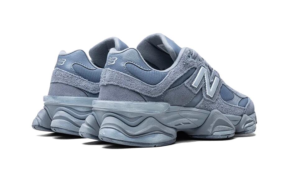 New Balance 9060 Vintage Indigo 3/4