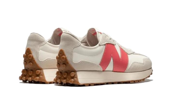 New Balance 327 Moonbeam Desert Pink Gum 3/4