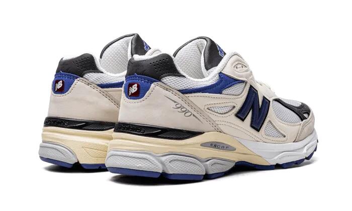 990V3 - Made In USA Cream Blue - Taille : 45 EU 3/4