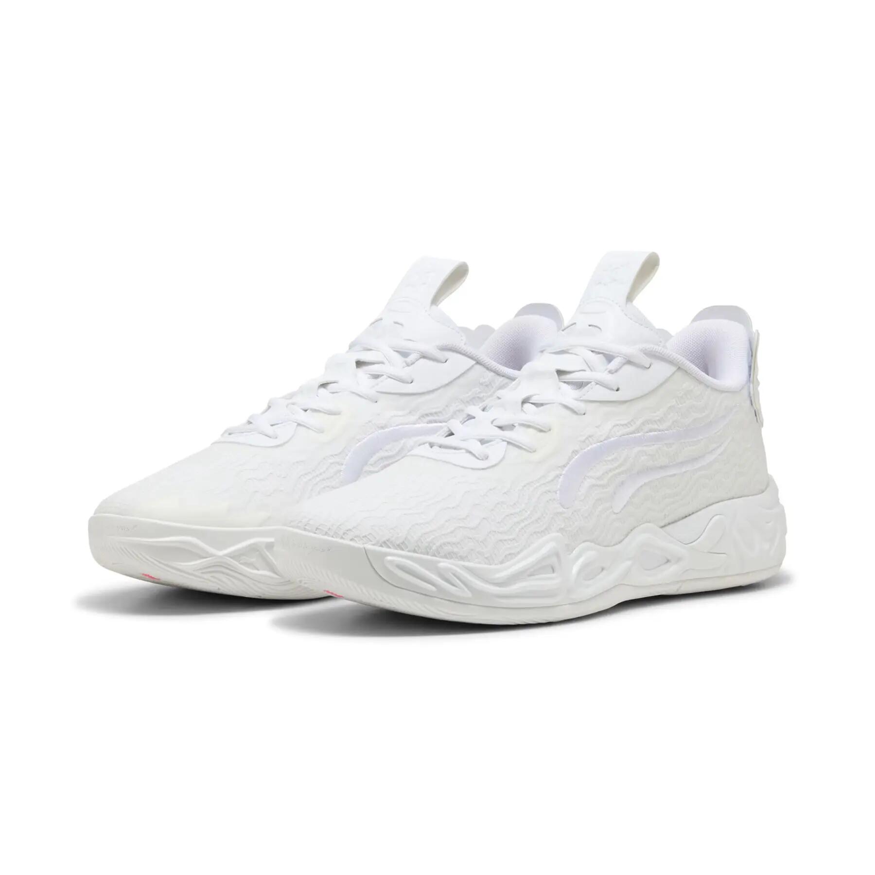 Chaussures de basketball Puma MB.04 Lo 2/6