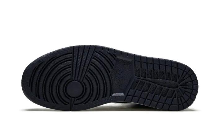 Air Jordan 1 Retro High Obsidian University Blue 4/4