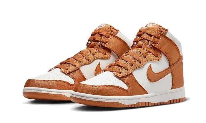 Dunk High Satin Curry - Taille : 47.5 EU 2/3