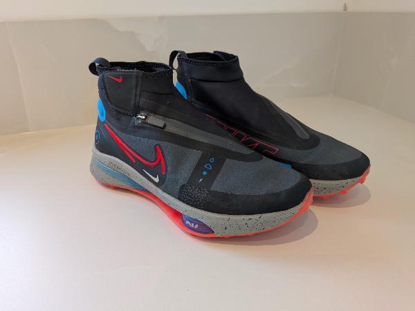 NIKE picture