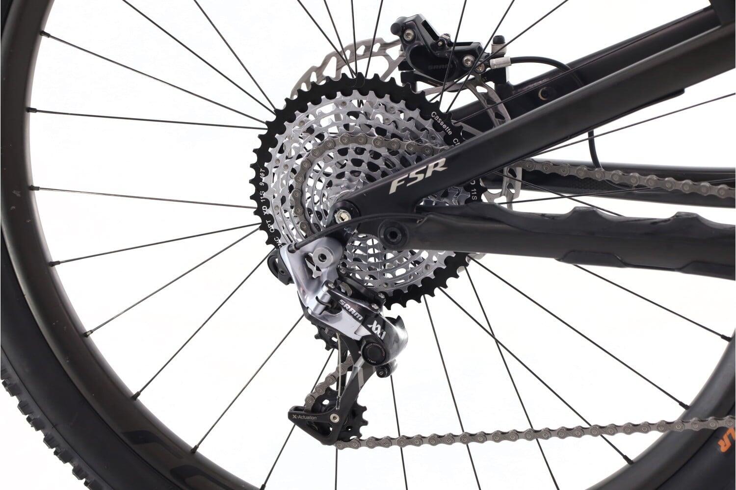 Segunda Vida · Ebike ·  Turbo Levo S-Works XX1 · Muito bom estado 3/8
