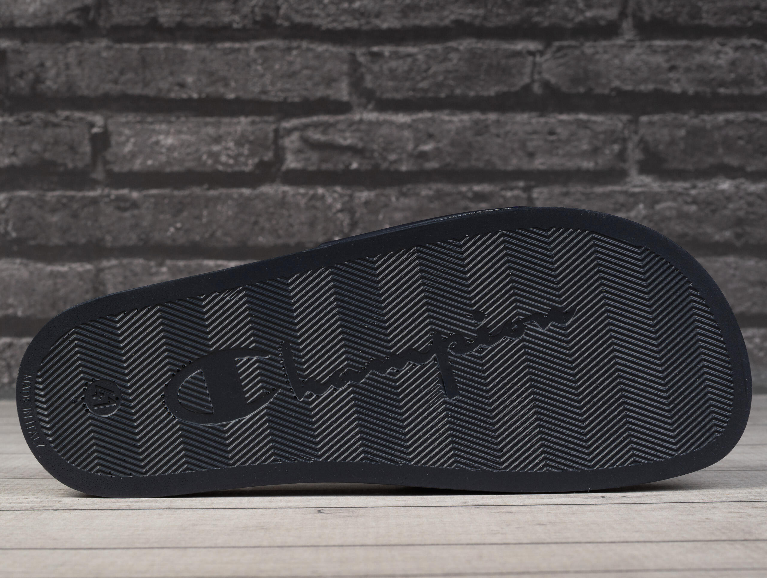 Klapki męskie basenowe Champion SLIDE VARSITY 5/7