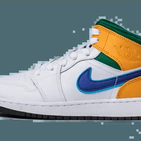 Unisex - Basketball shoes - Air Jordan 1 Mid Alternate