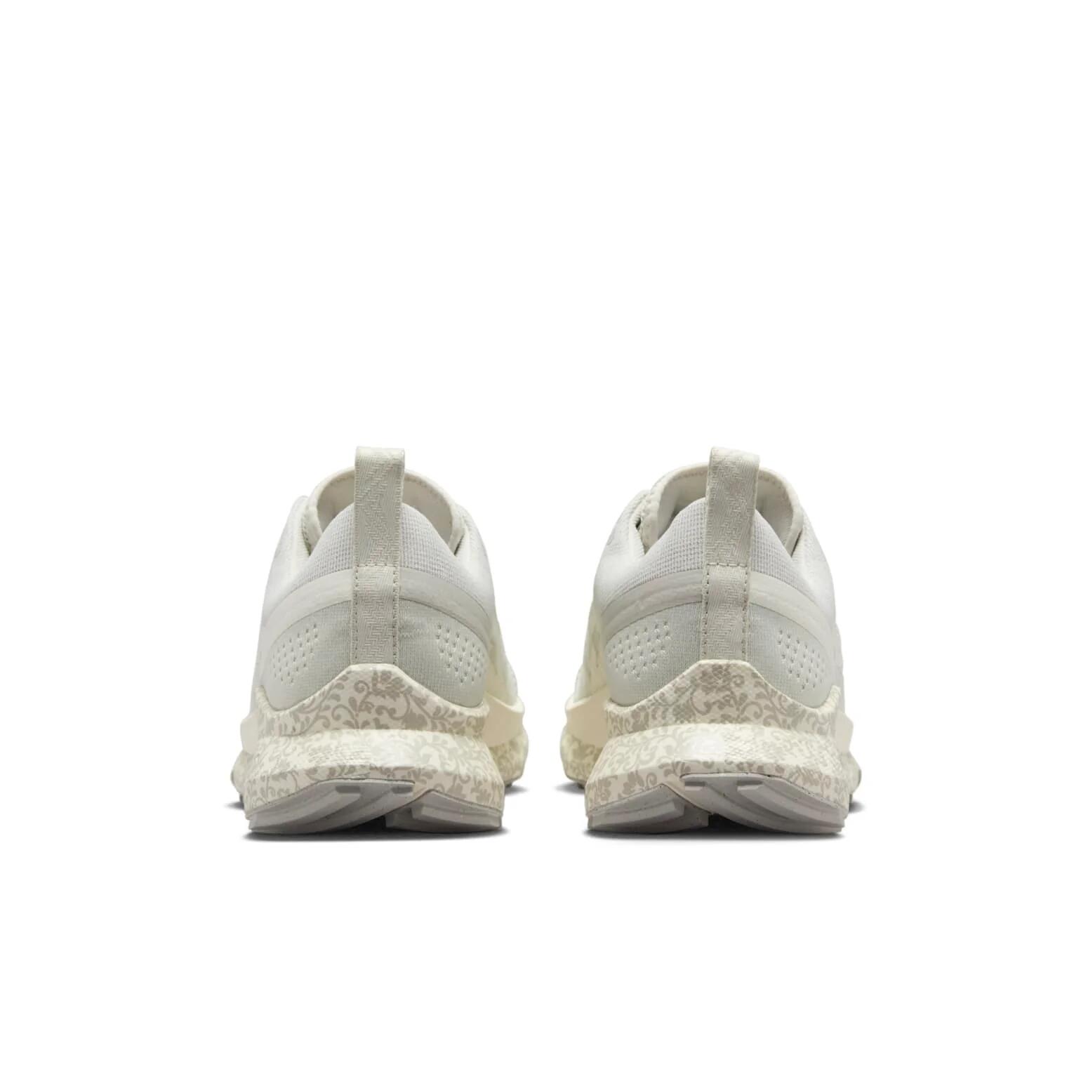 Damen Sportschuhe Nike W React Pegasus Trail 4 5/7