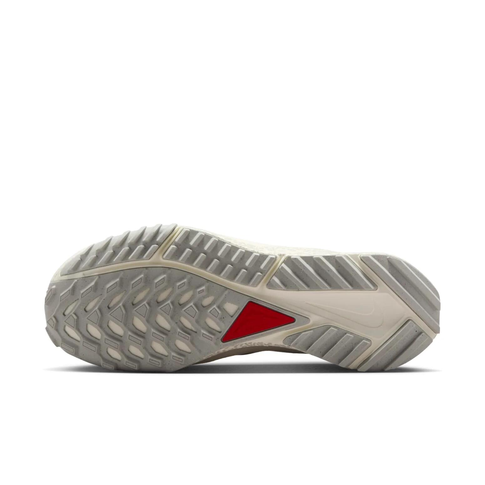 Damen Sportschuhe Nike W React Pegasus Trail 4 4/7