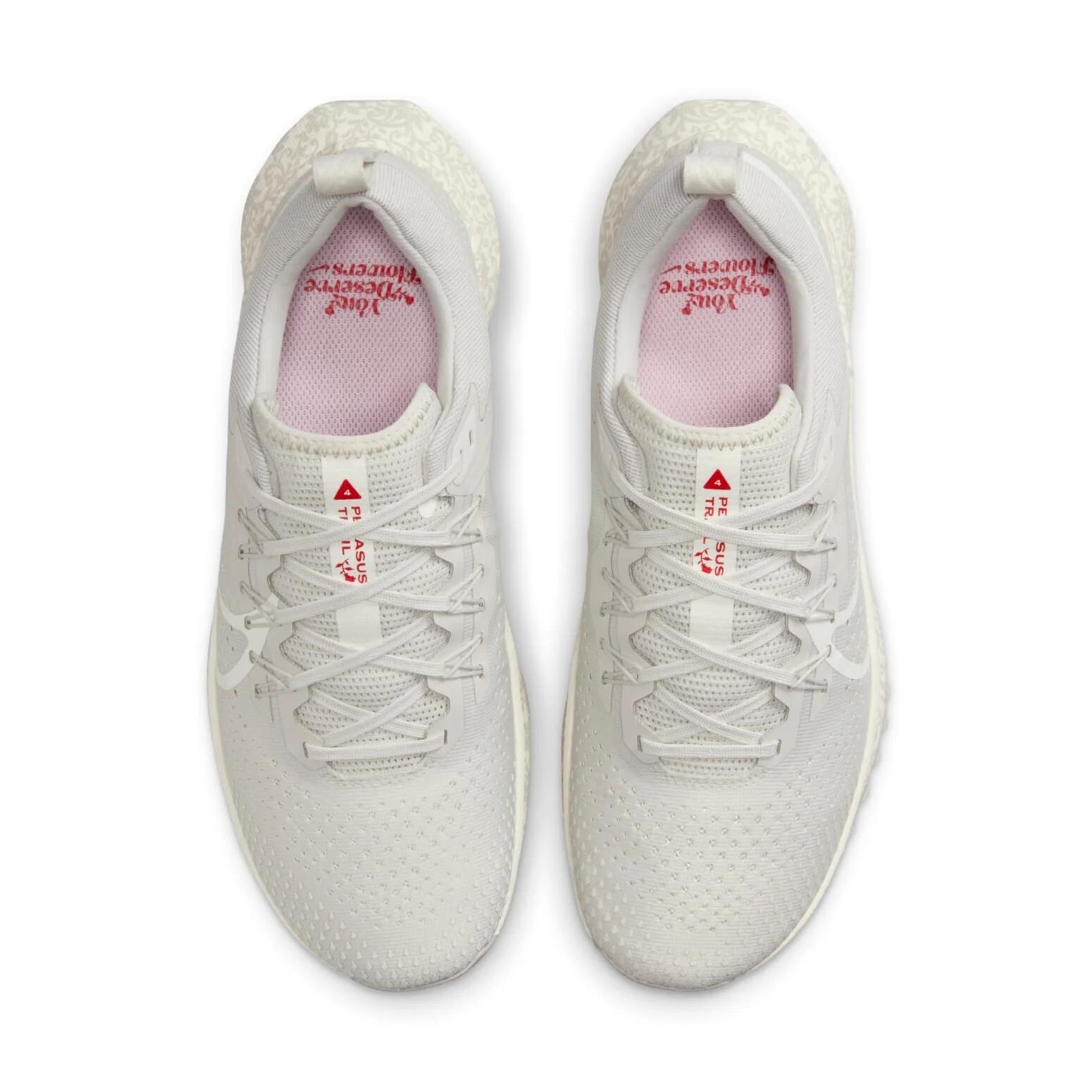 Damen Sportschuhe Nike W React Pegasus Trail 4 6/7
