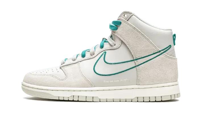NIKE picture