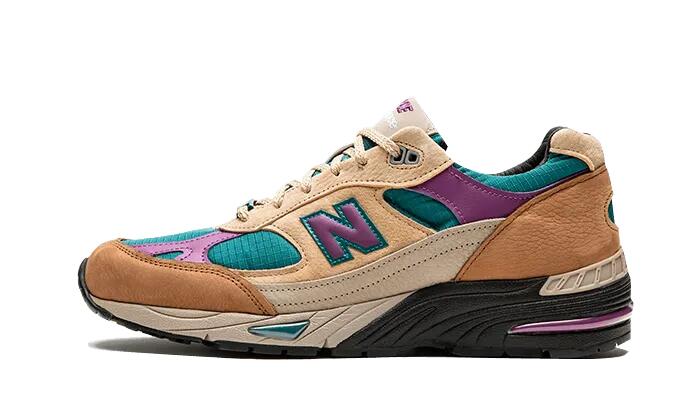 NEW BALANCE picture
