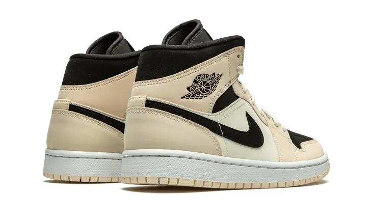 Air Jordan 1 Mid Barely Orange - Taille : 38 EU 3/4