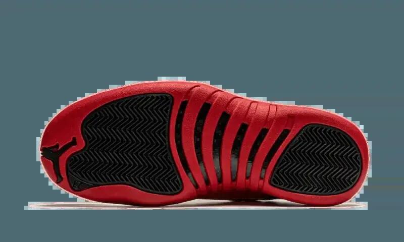 Scarpe - basket - air jordan 12 se - nero/oro/rosso 4/4