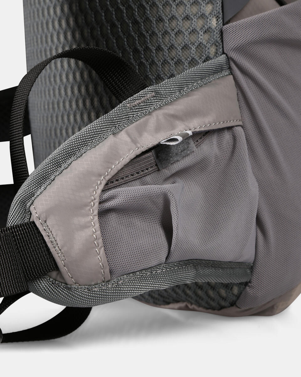 Wander- und Freizeitrucksack Kilpi PACIFIC 20-U 6/7