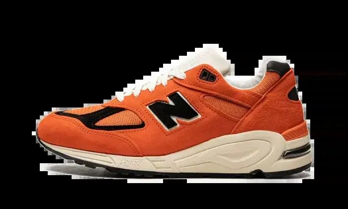 NEW BALANCE picture