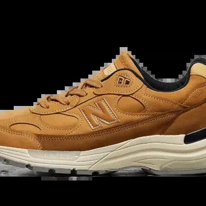 Men - Lifestyle - Shoes - Comfortable, Classic 992 - Wheat