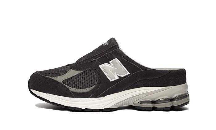 NEW BALANCE picture