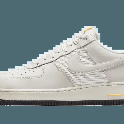 Lifestyle - Air Force 1 Low - Light Bone/White/Orange