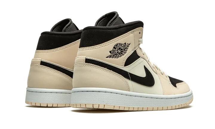 Air Jordan 1 Mid Barely Orange - Taille : 37.5 EU 3/4