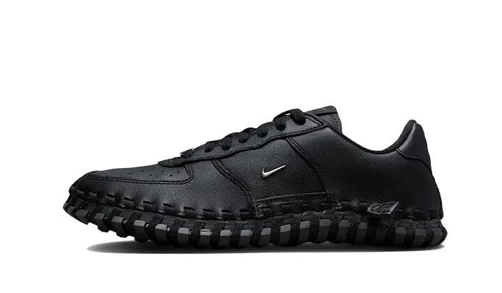NIKE picture