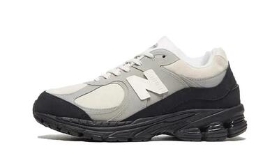 2002r the basement grey sail black - taille : 40.5 eu