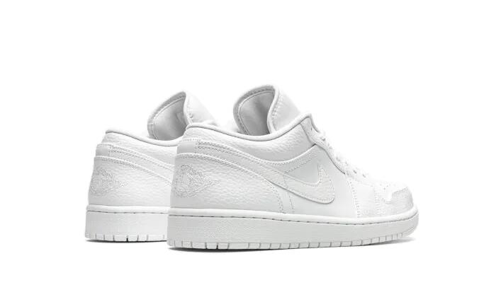 Basketball - schuhe - air jordan 1 low - niedrig, genarbtes leder - weiß 3/4
