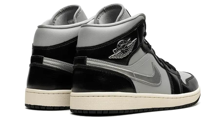 Air Jordan 1 Mid Black Chrome - Taille : 35.5 EU 3/4