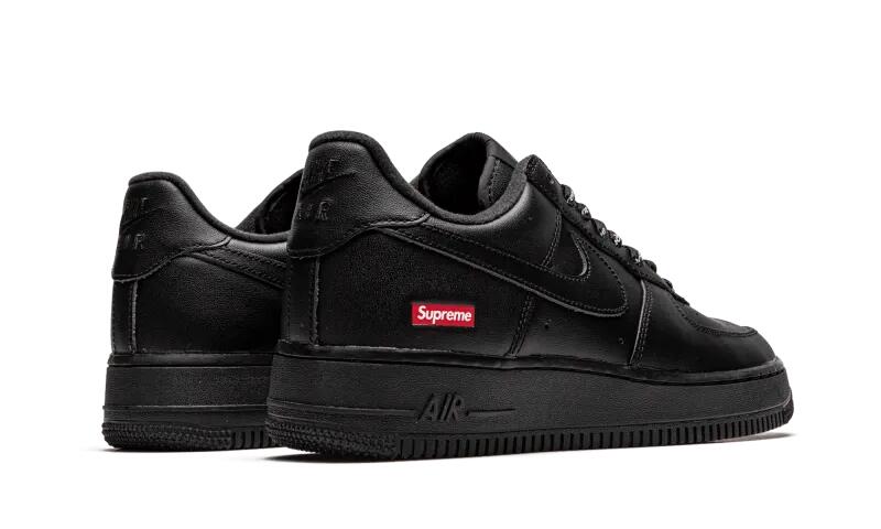 Air Force 1 Low Black Supreme - Taille : 47 EU 3/4