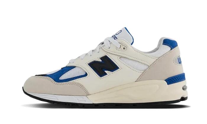 NEW BALANCE picture