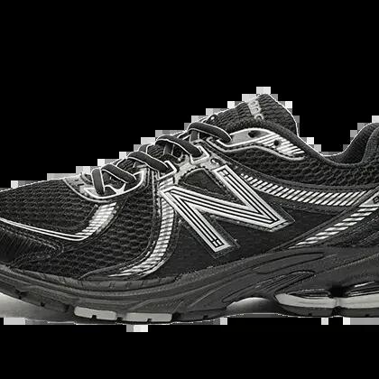Men - Running - Shoes - Lightweight, Supportive - 860 - Black/Silver