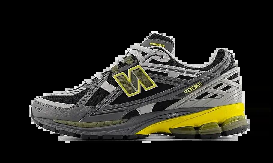 NEW BALANCE picture