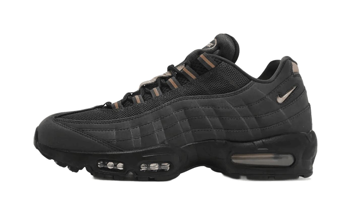 NIKE picture