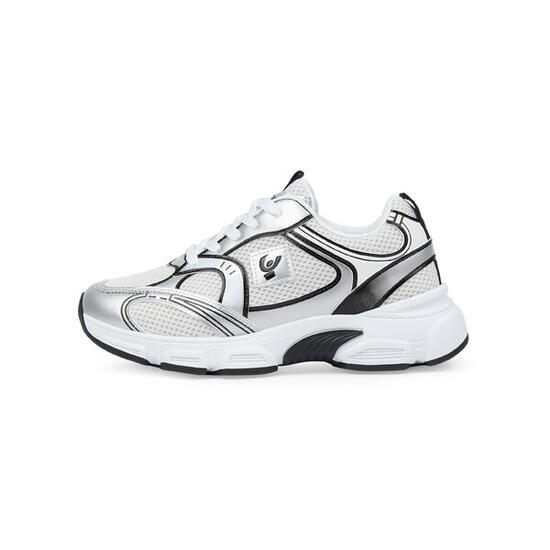 Sneakers en mesh et en simili cuir avec passepoils contrastés