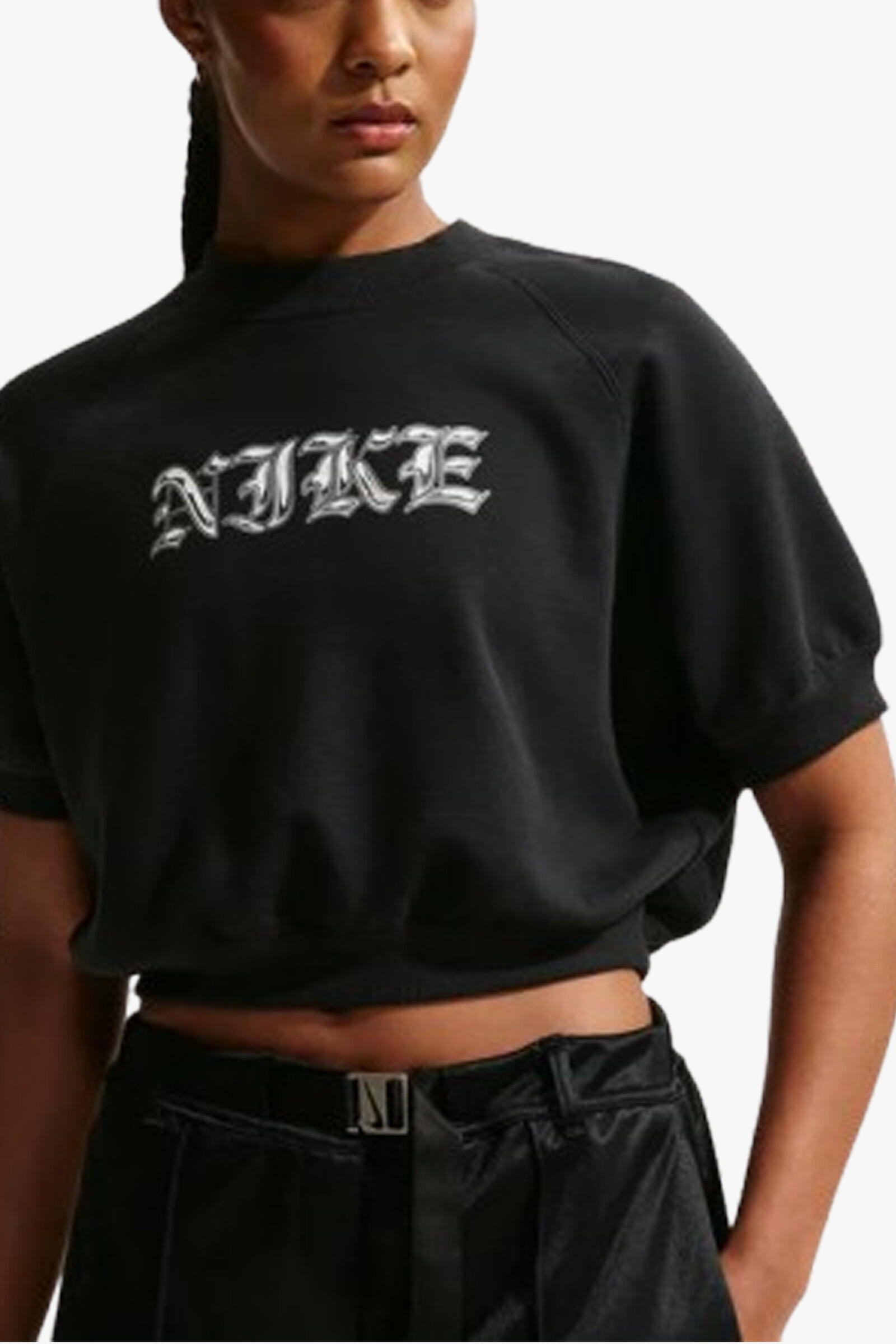 NIKE picture