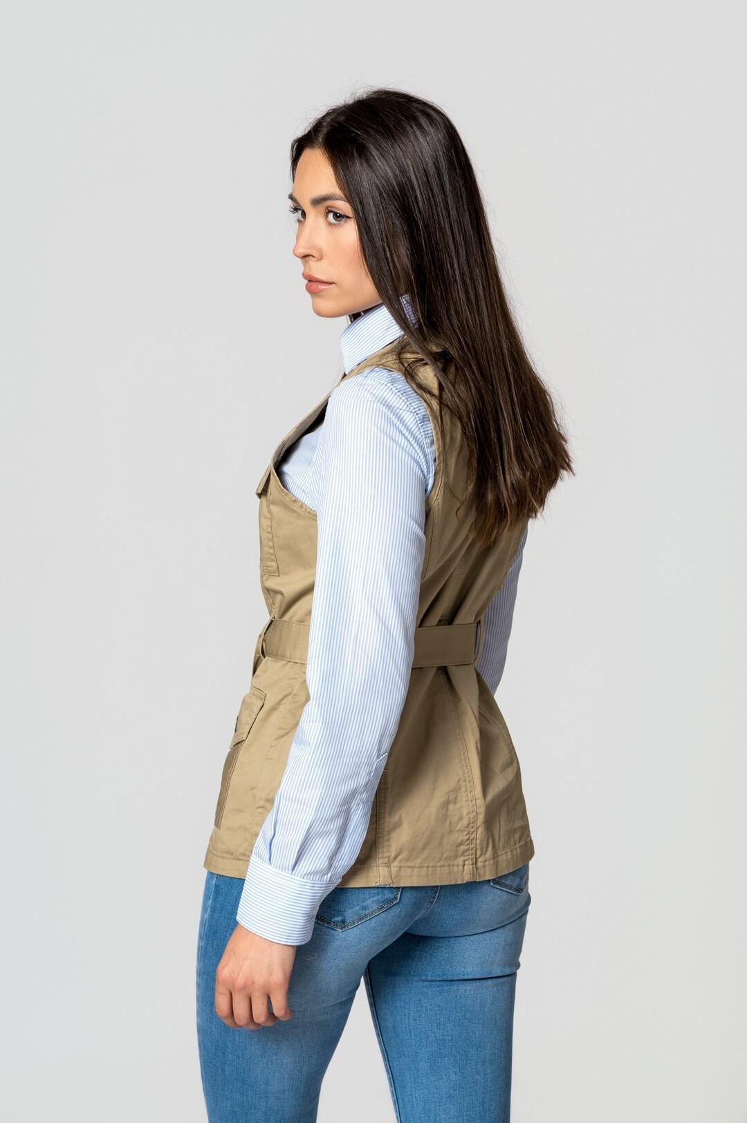 CHALECO SAHARIANA 4 BOLSILLOS BEIGE 3/5