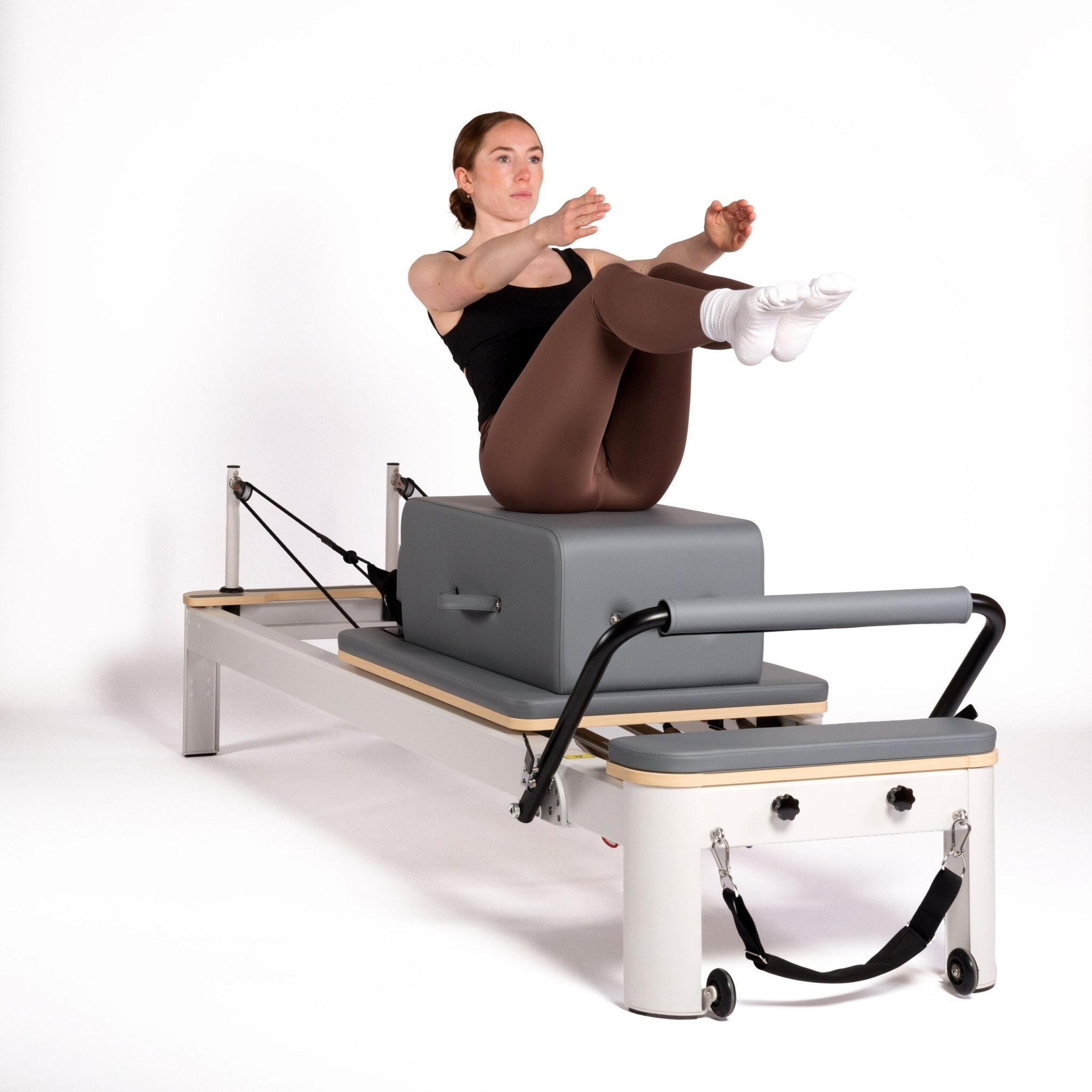 Pilates Reformer - Studio Aluminium 6/8