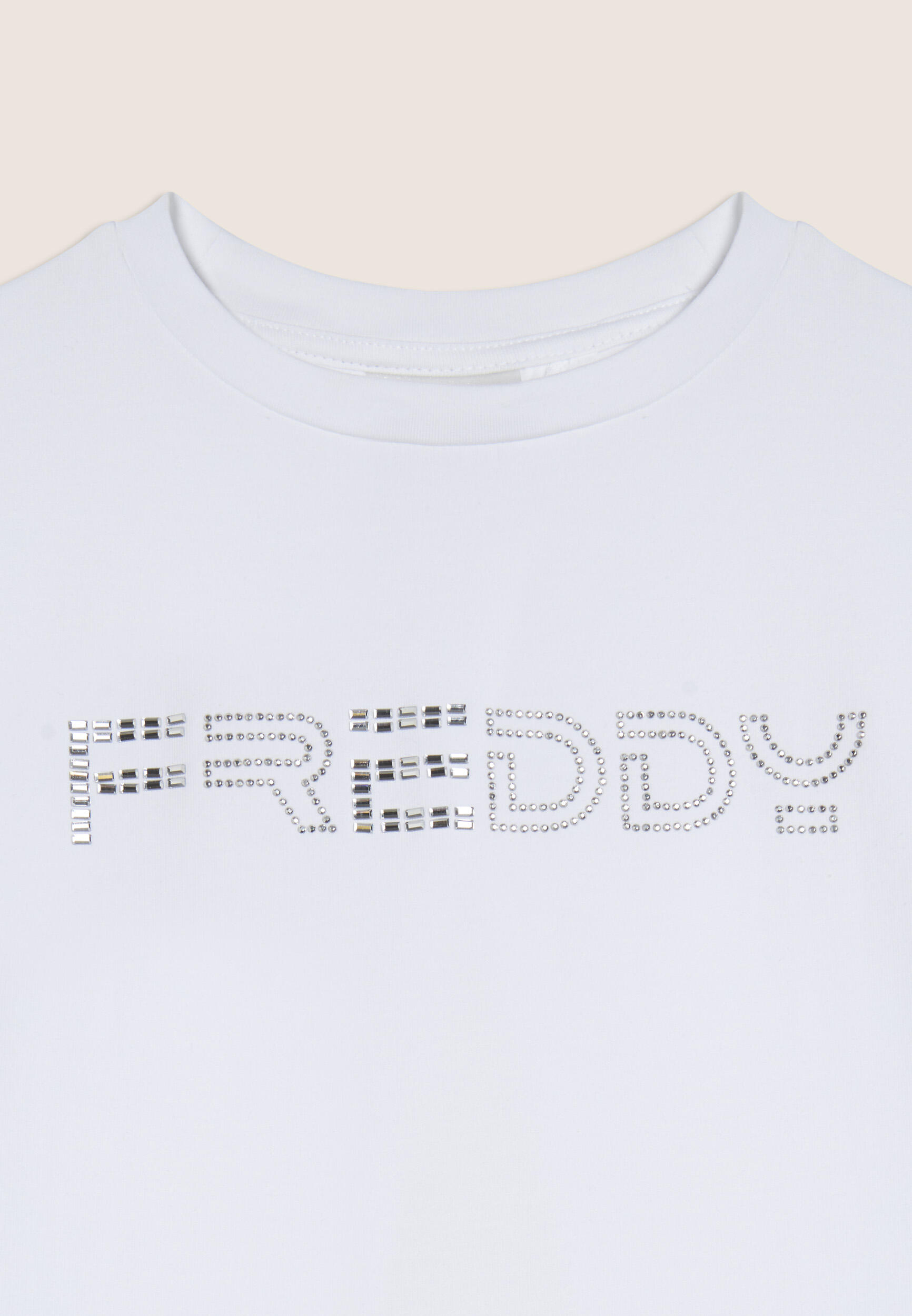 T-shirt cropped con apertura sul retro da bambina e ragazza 3/3