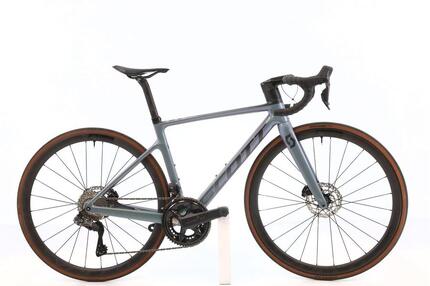 Vélo de route reconditionné · Addict RC 15 Di2 12V · Très bon état