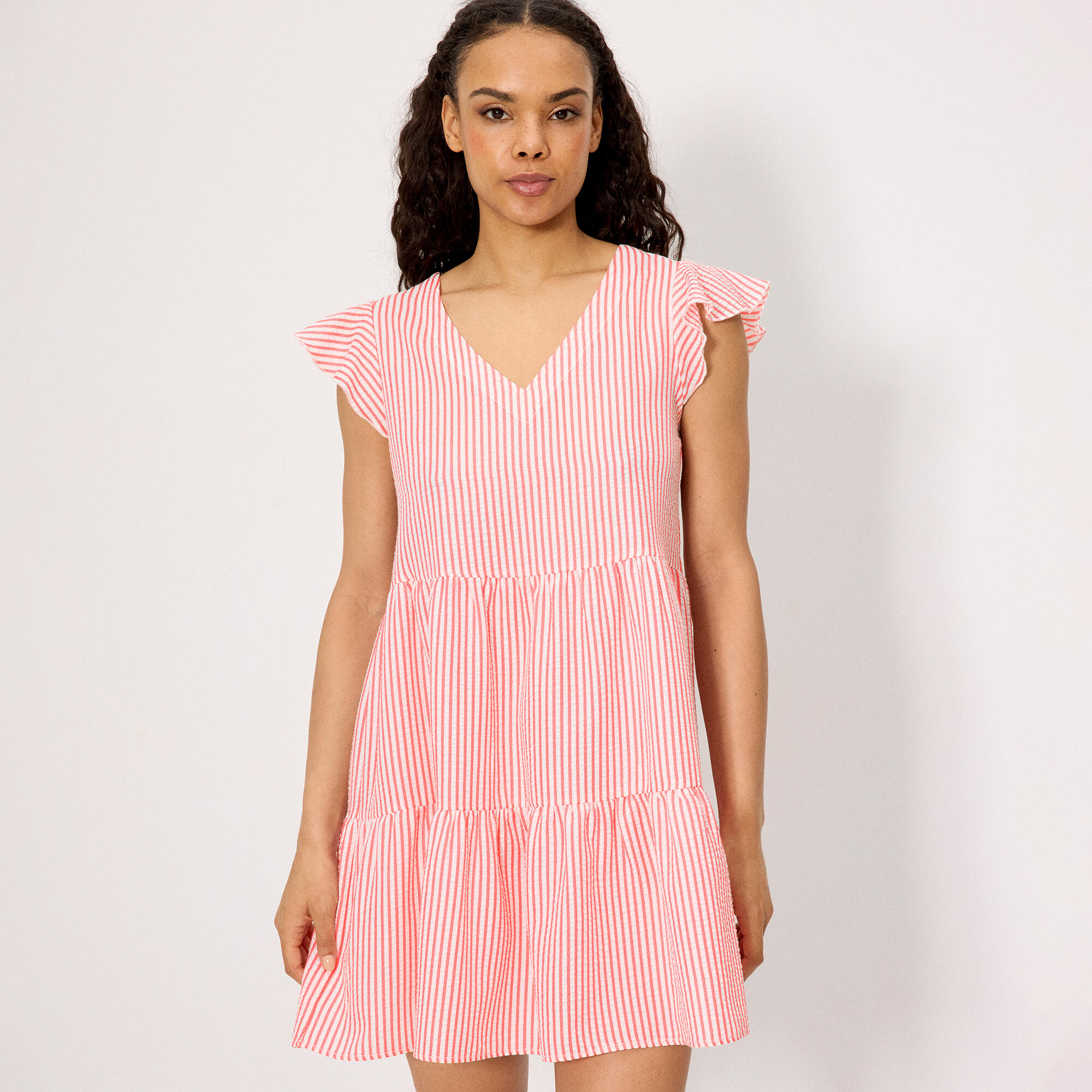 Robe courte à panneaux de perles rayés roses 1/4