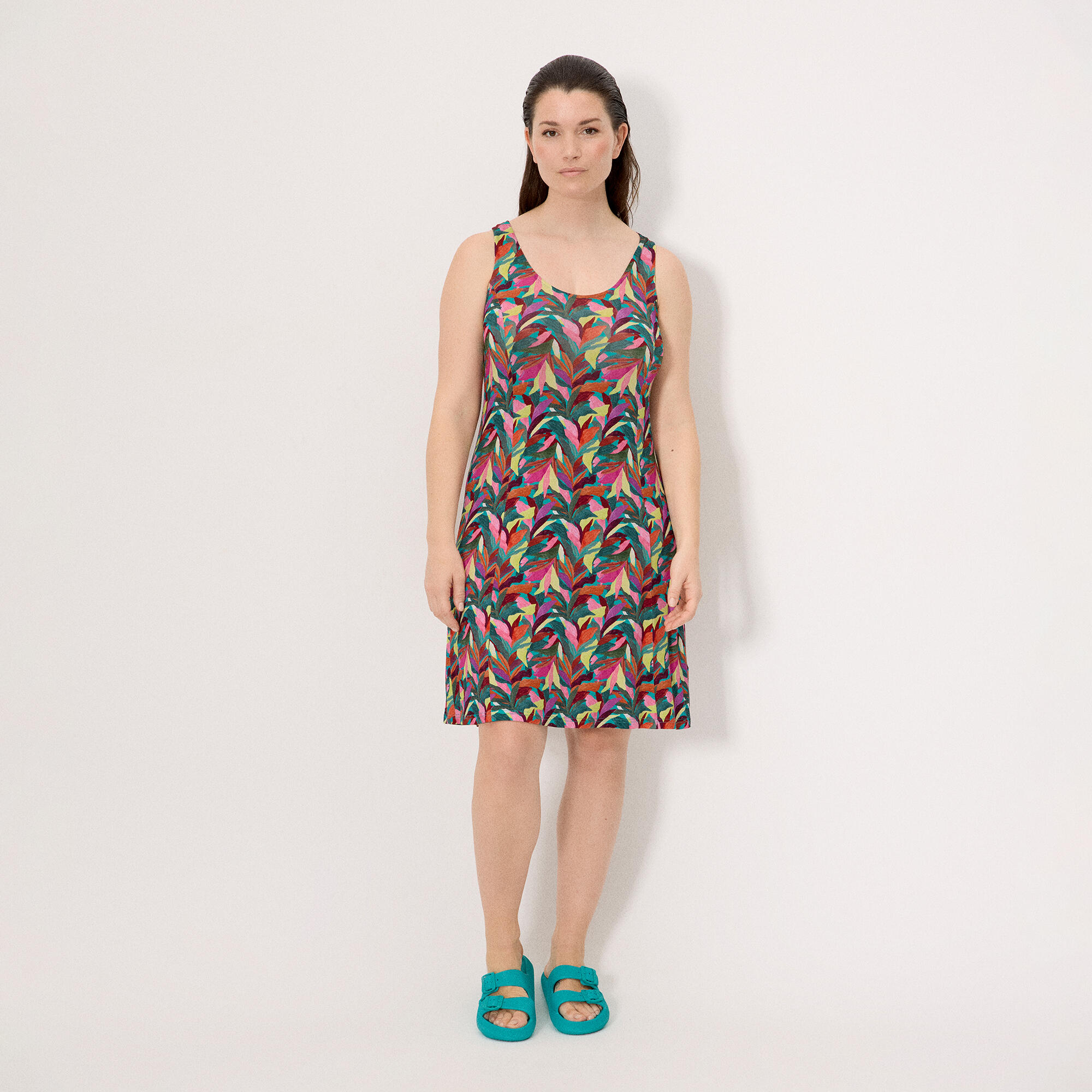 Vestido corto tirantes recto estampado 6/6