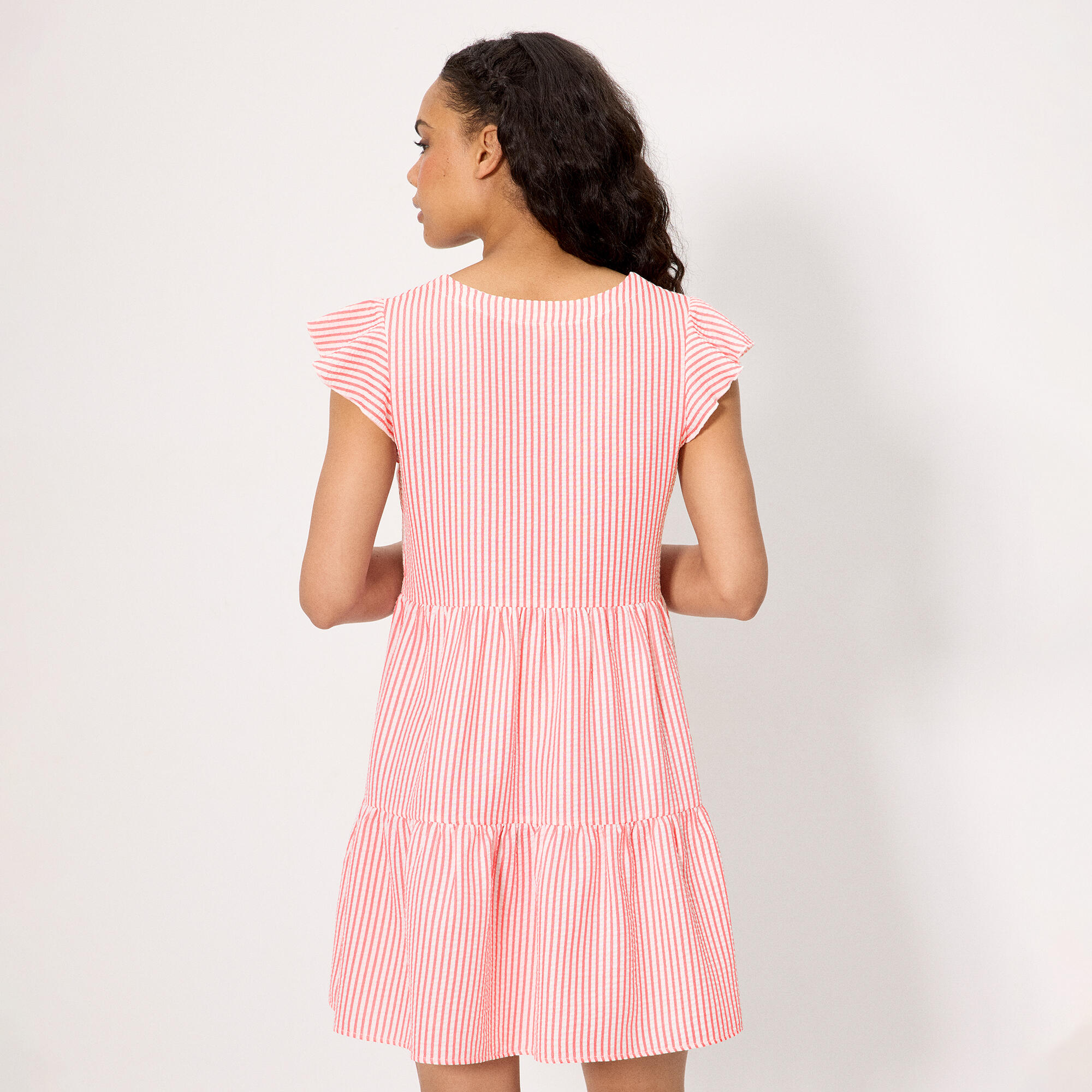 Robe courte à panneaux de perles rayés roses 2/4
