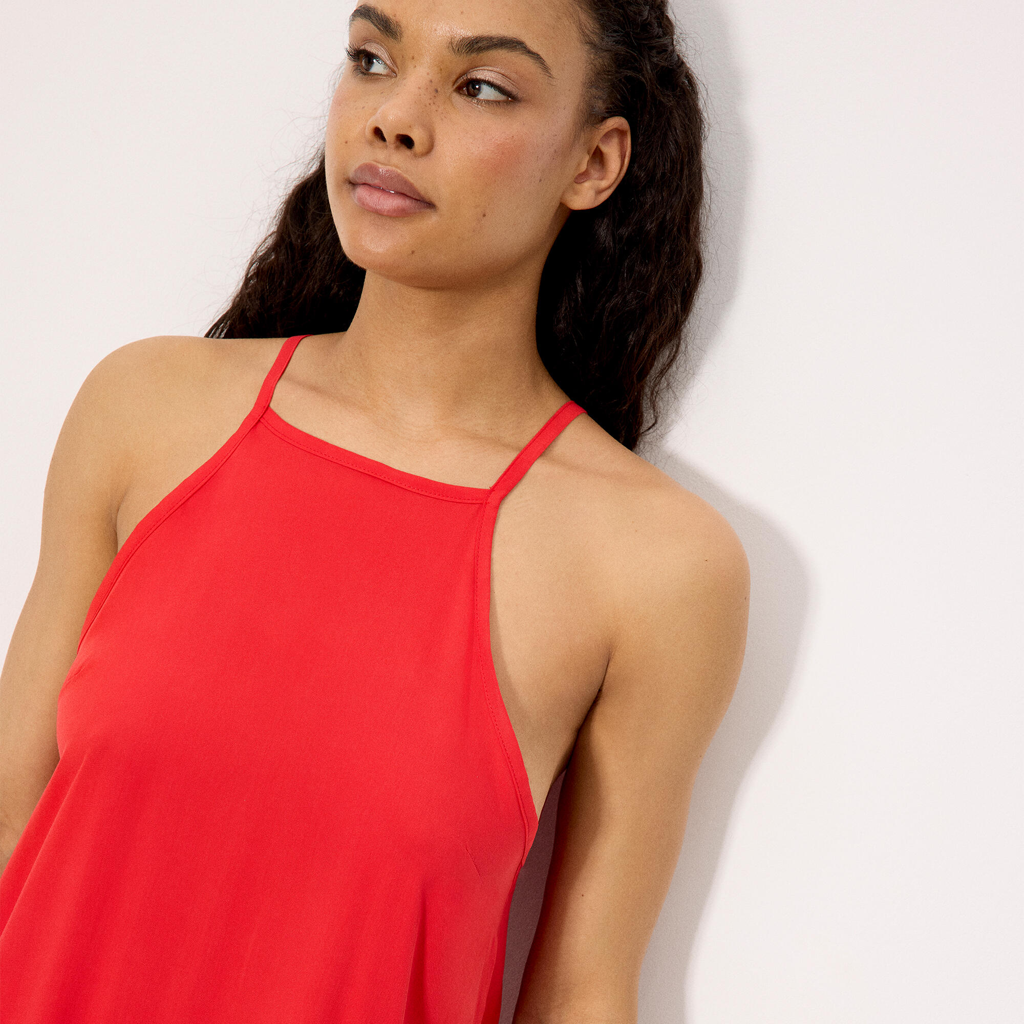 Robe longue corail à bretelles réglables 3/4