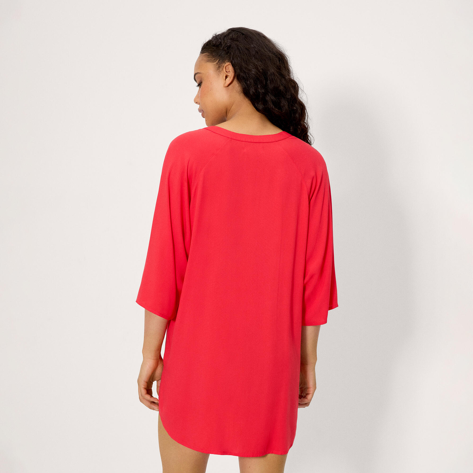 Camisa larga media manga coral 2/4